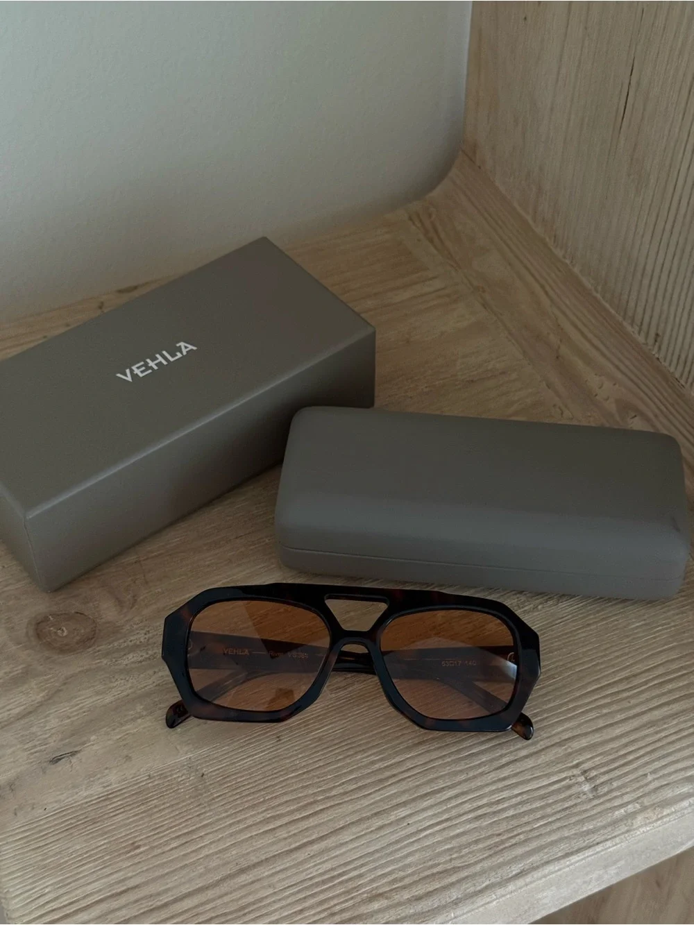 VEHLA Tortoiseshell Brown Sunglasses